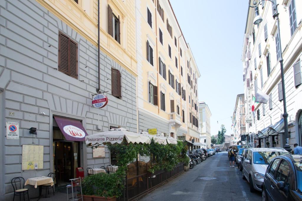 Caffe' E Cuscino Hotel Rome Exterior photo